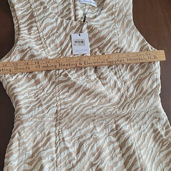Calvin Klein Animal Print Career Dress Size 8 Petite Dark Khaki and Ivory - Picture 7 of 10